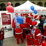 Oki in Piazza Duomo a Milano - Babbi Natale Radio Italia