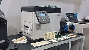 OKI Europe a Enolitech per stupire con la qualità e la versatilità delle sue stampanti per etichette