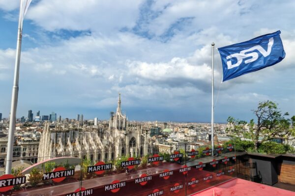 DSV celebra 50 anni di storia: un evento firmato Agenzia Brand